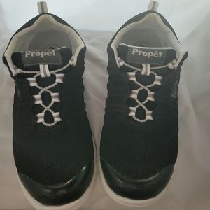 Propet Sneakers 9X